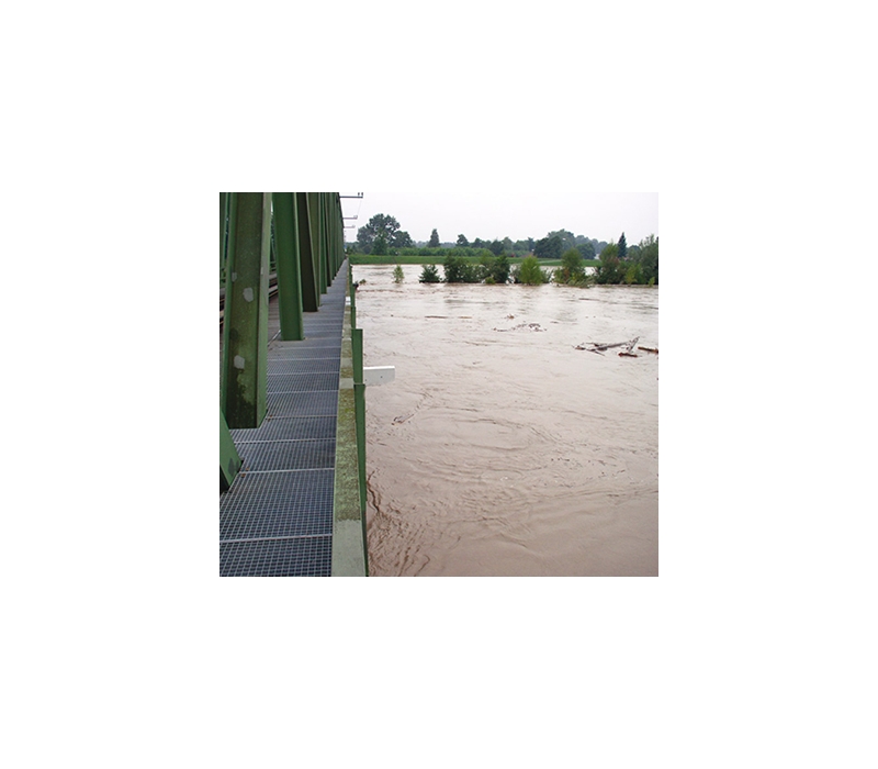 Medição de caudal, através da tecnologia radar sem contacto, para rios e canais abertos Medição de caudal, através da tecnologia radar sem contacto, para rios e canais abertos