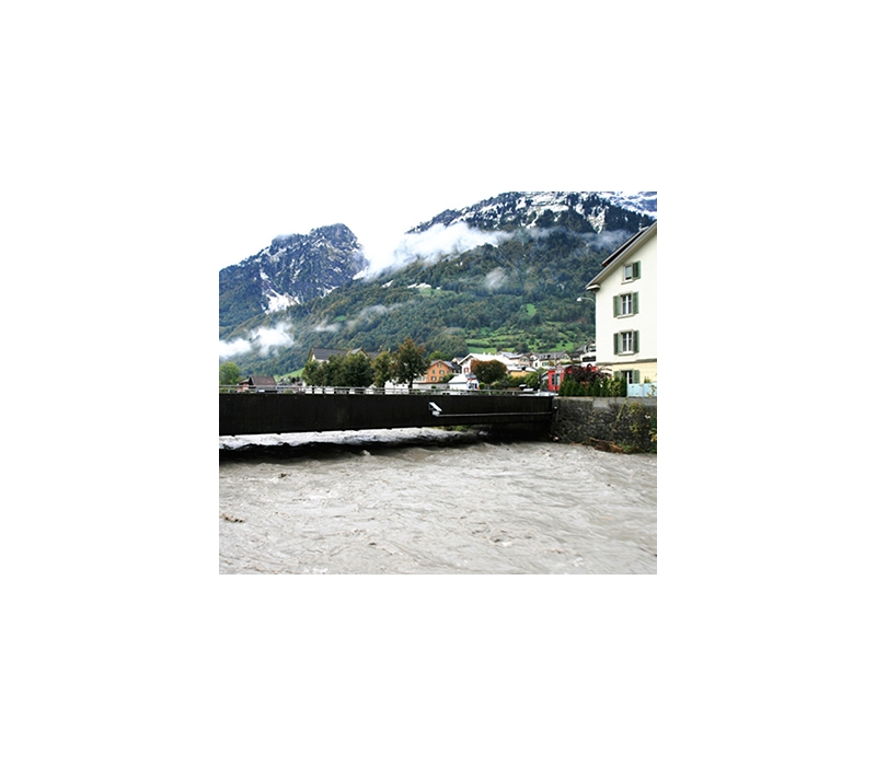 Medição de caudal, através da tecnologia radar sem contacto, para rios e canais abertos Medição de caudal, através da tecnologia radar sem contacto, para rios e canais abertos